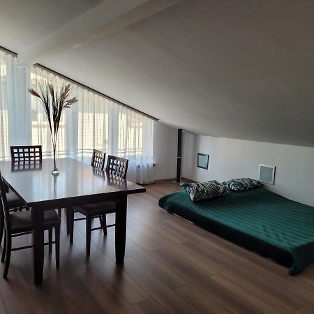 Апартаменти Pokoje I Apartament Do Wynajecia Бєльск-Подляскі Екстер'єр фото