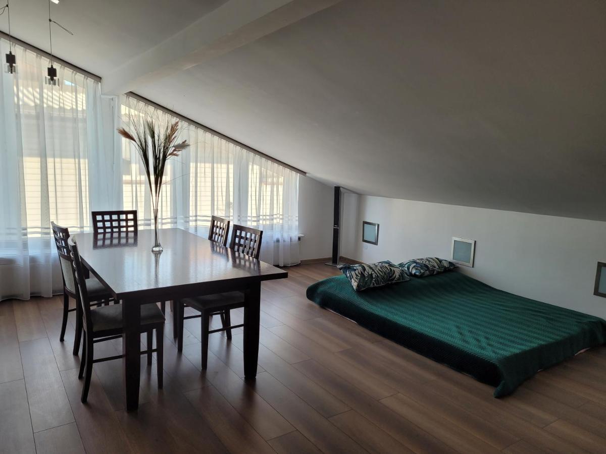 Апартаменти Pokoje I Apartament Do Wynajecia Бєльск-Подляскі Екстер'єр фото